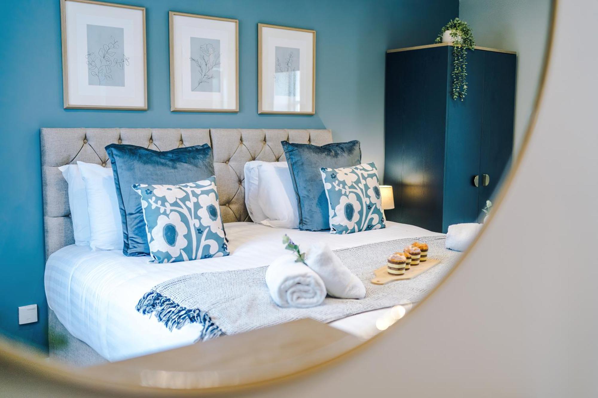 New! Stunning 3-Bed Home In Chester By 53 Degrees Property, Ideal For Groups, Free Parking! Экстерьер фото