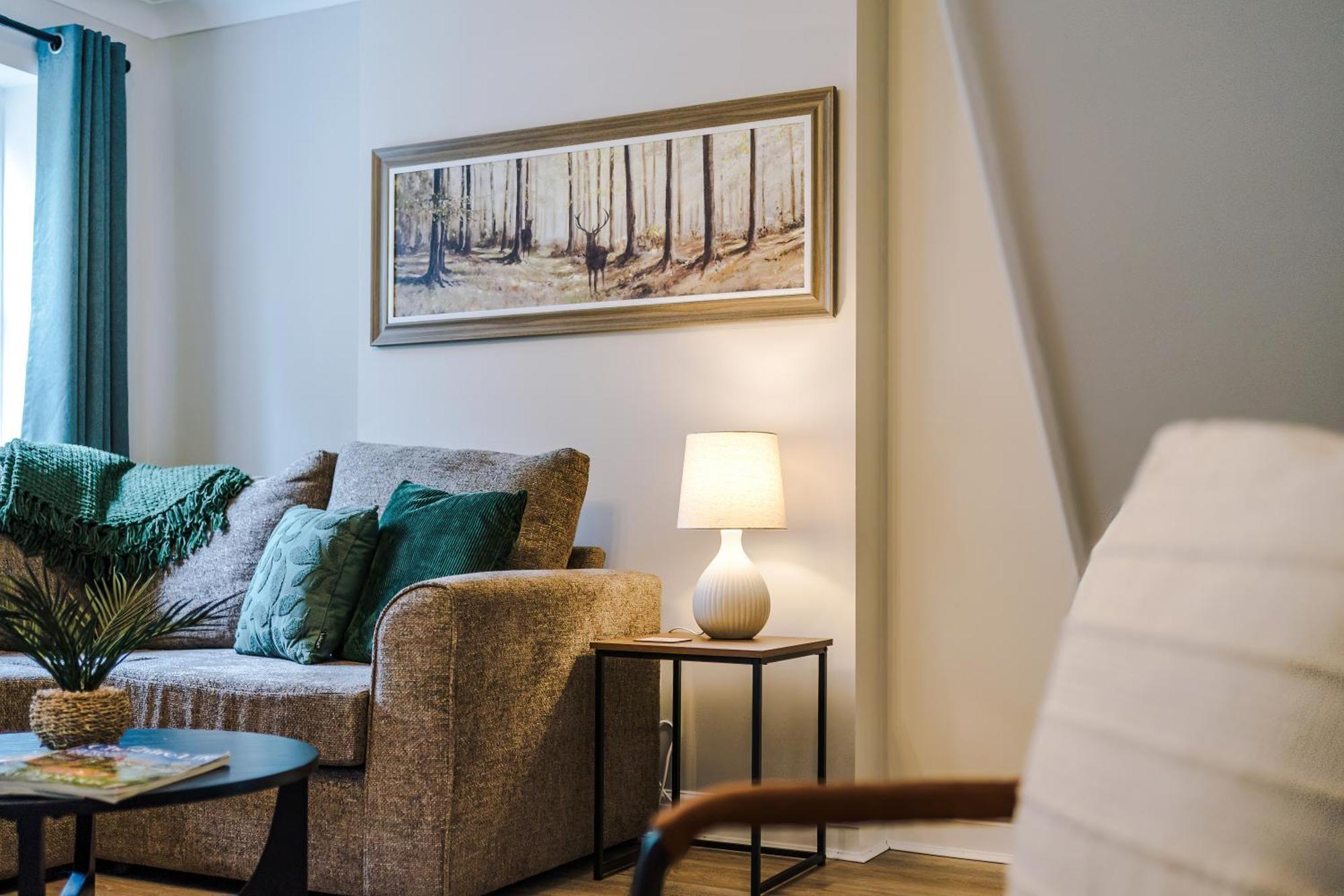 New! Stunning 3-Bed Home In Chester By 53 Degrees Property, Ideal For Groups, Free Parking! Экстерьер фото